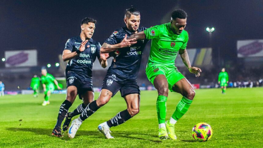 Rayados vuelve a sufrir otra derrota al caer 2-1 ante Juárez