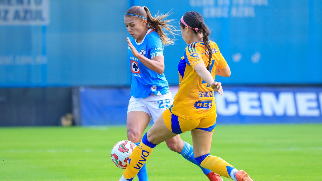 Tigres Femenil derrota 2-1 a Cruz Azul y suma tres puntos