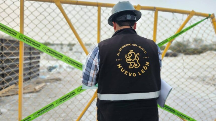 Cierran empresas contaminantes en Nuevo León por incumplimiento