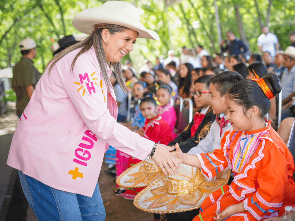 Martha Herrera, la Secretaría de Igualdad e Inclusión inauguró un Centro Comunitario en el municipio de Bustamante