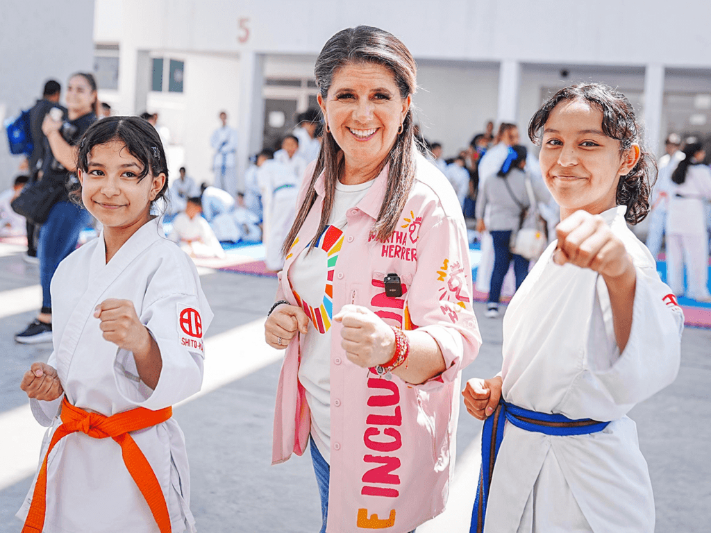 Participan más de 2,500 atletas en feria deportiva de Centros Comunitarios