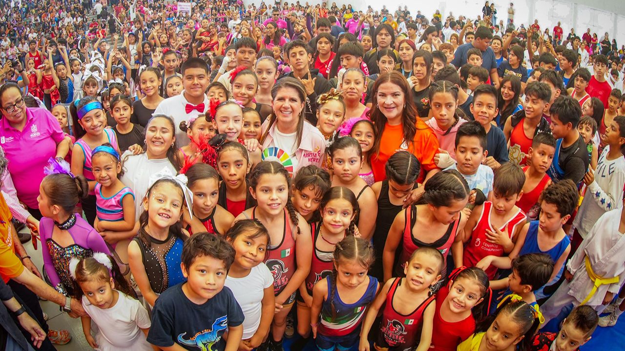 Participan más de 2,500 atletas en feria deportiva de Centros Comunitarios