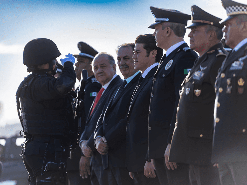 Suma NL 164 nuevos policías para fortalecer la Fuerza Civil