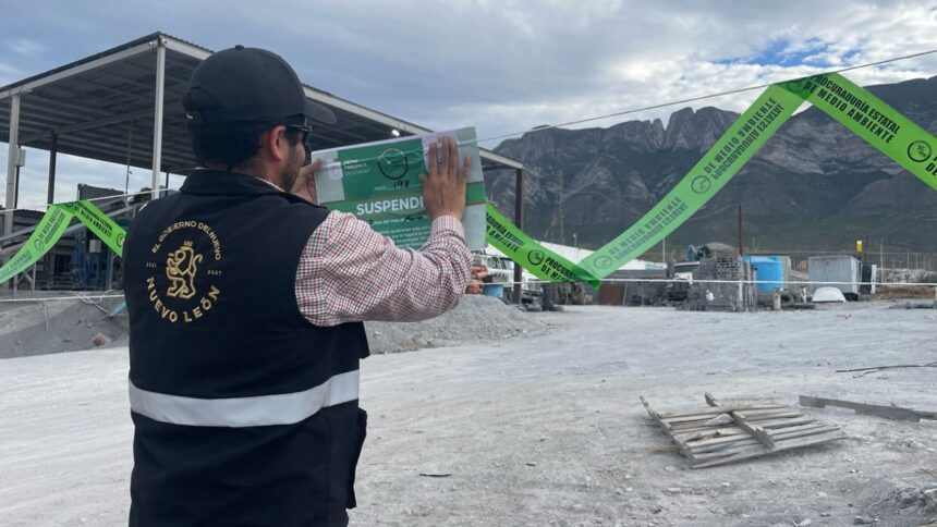Realiza Medio Ambiente suspensiones a empresas contaminantes en Nuevo León
