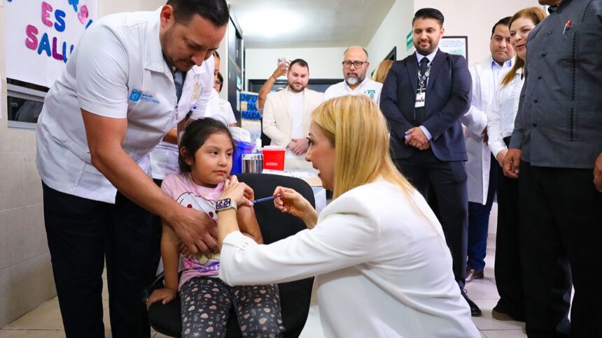 Arranca Secretaría de Salud de Nuevo León Semana Nacional de Vacunación