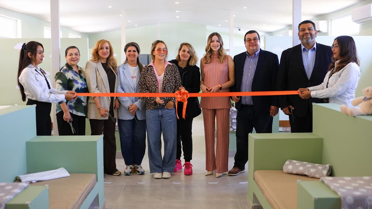 Inaugura Mariana Rodríguez espacio de maternidad en penal femenil