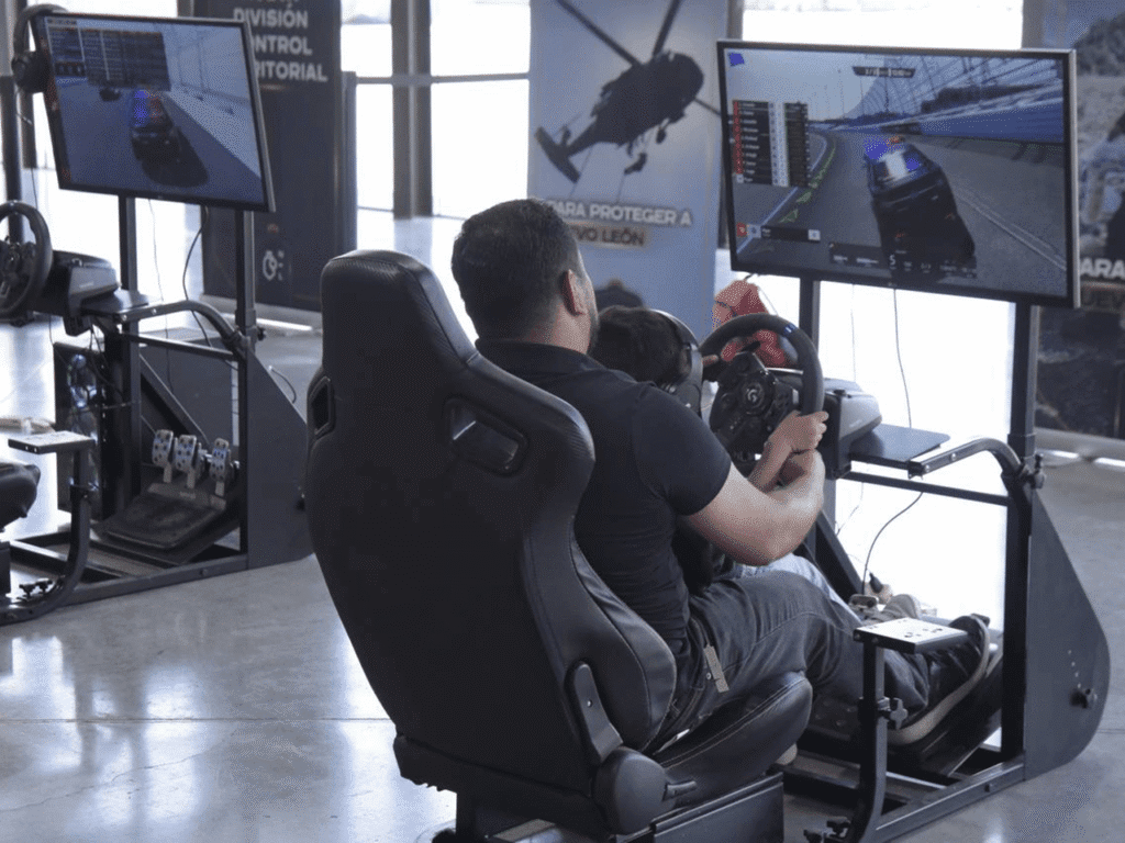 Inauguran Expo Fuerza Civil en Fundidora