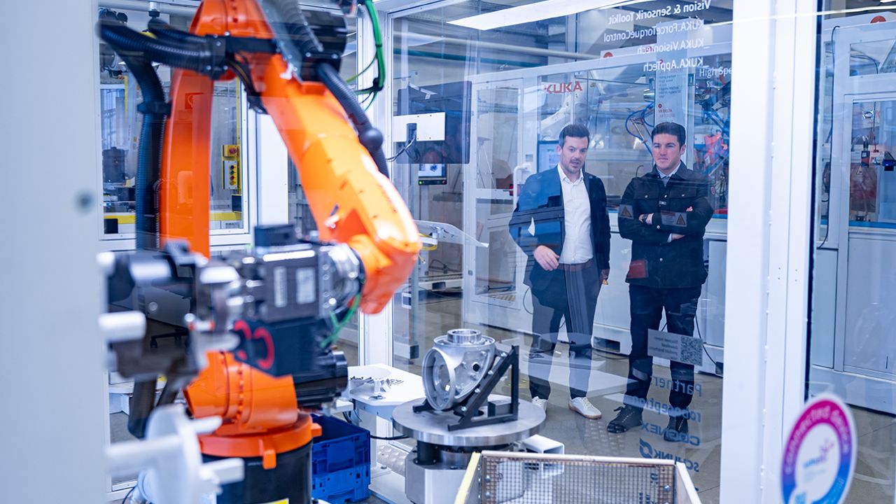 Invertirá KUKA en Centro de Investigación y Desarrollo en Nuevo León