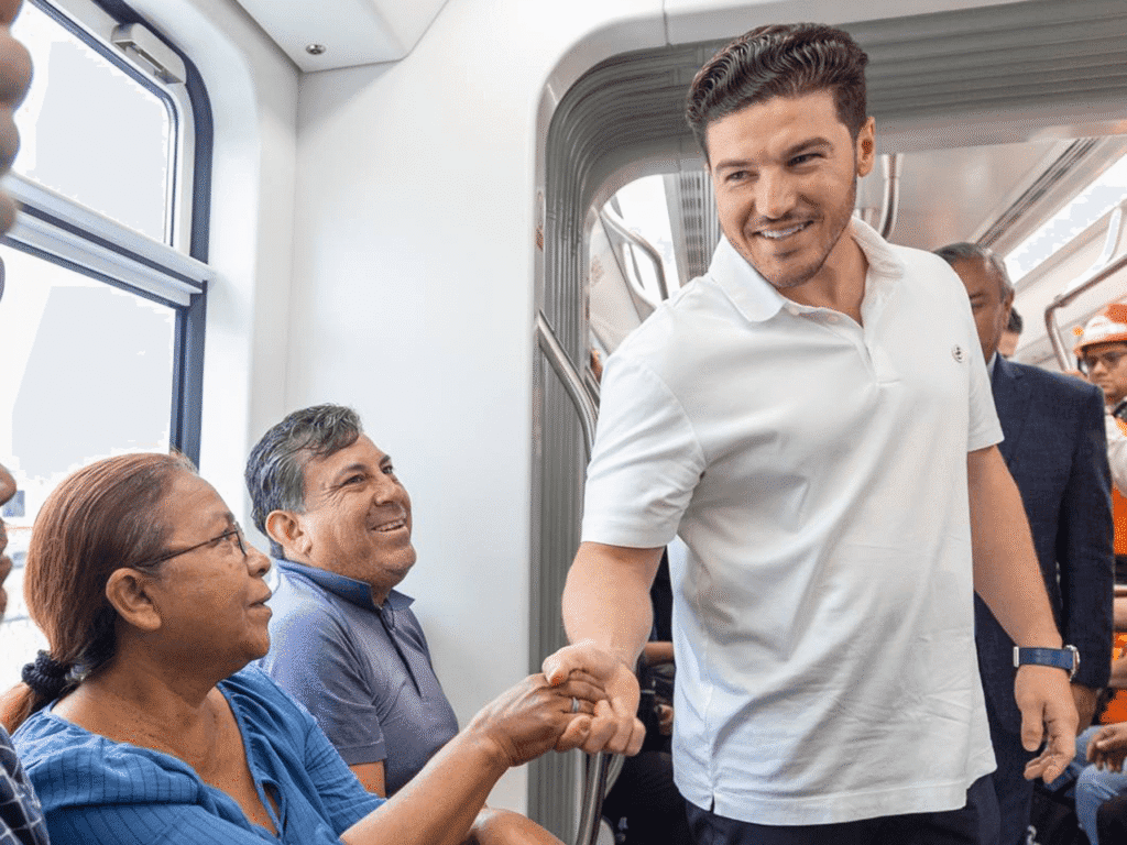 Pone Samuel García en marcha nuevos trenes para modernizar la Línea 1 de Metrorrey