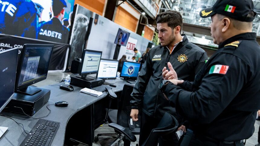 Recorre Samuel García la Expo Fuerza Civil e invita a la ciudadanía a conocer la mejor policía de México