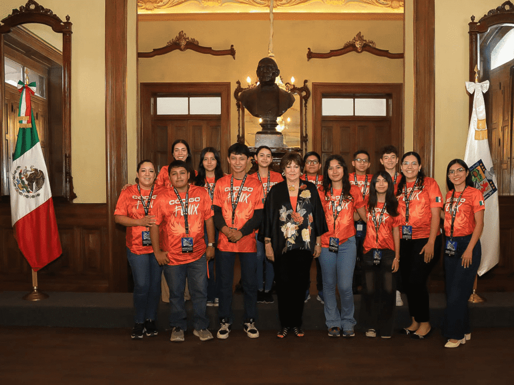 Apoya Gobierno de Nuevo León al equipo “Código Fénix” en su Competencia Internacional de Robótica