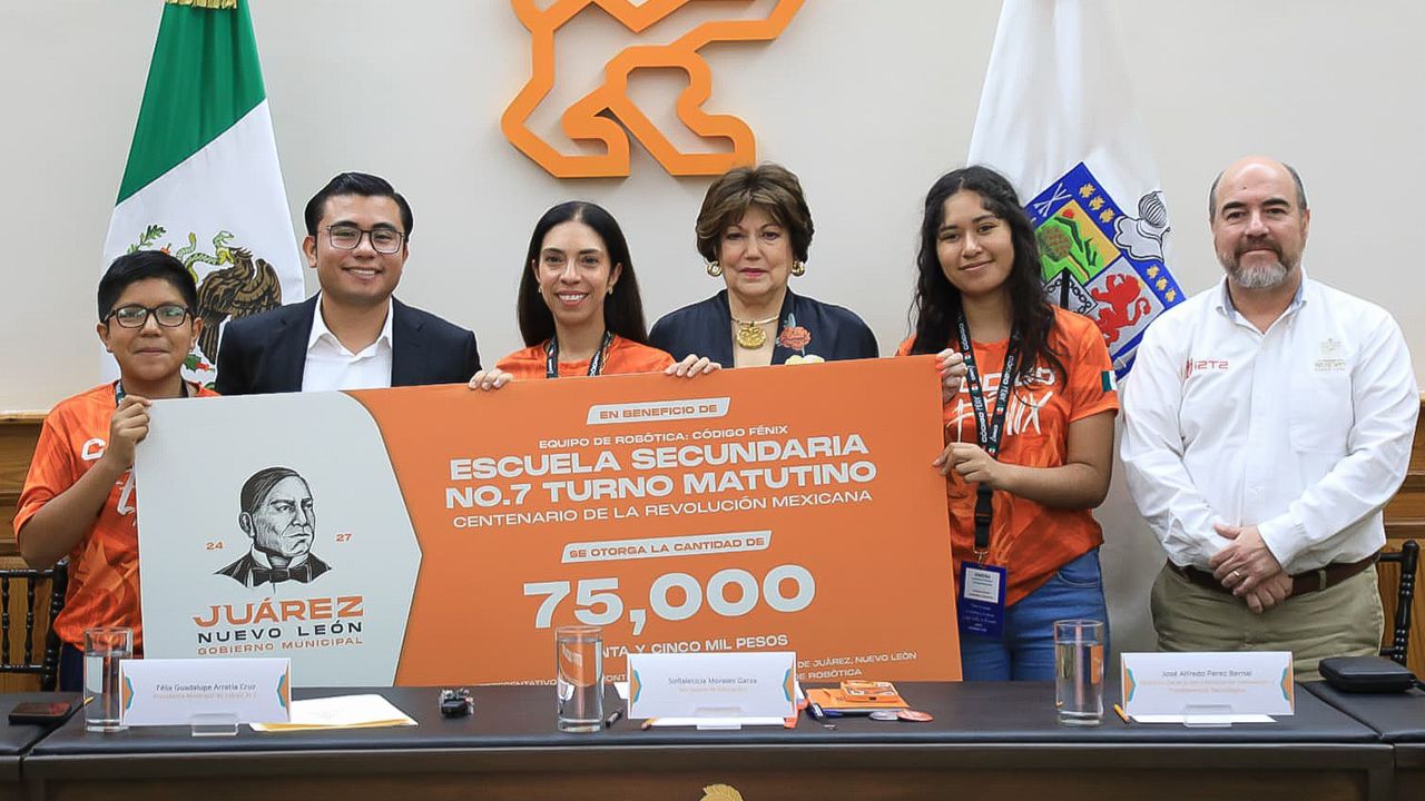 Apoya Gobierno de Nuevo León al equipo “Código Fénix” en su Competencia Internacional de Robótica