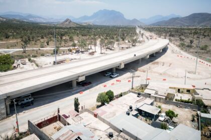 Avanza la Carretera Interserrana que impulsará el comercio exterior