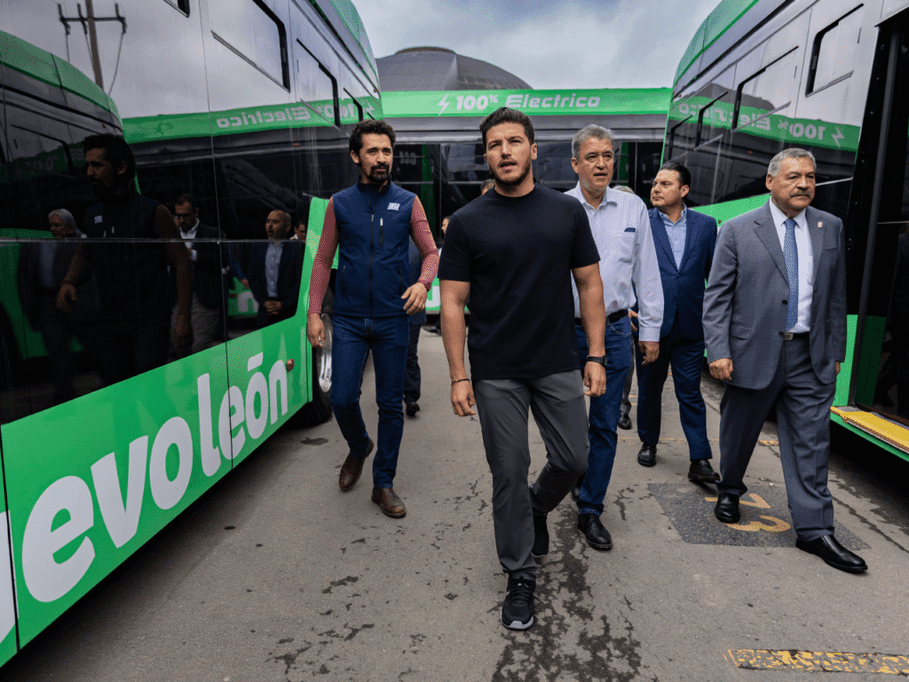 Gobierno de NL impulsa movilidad con nueva ruta Transmetro Garza Sada–El Uro
