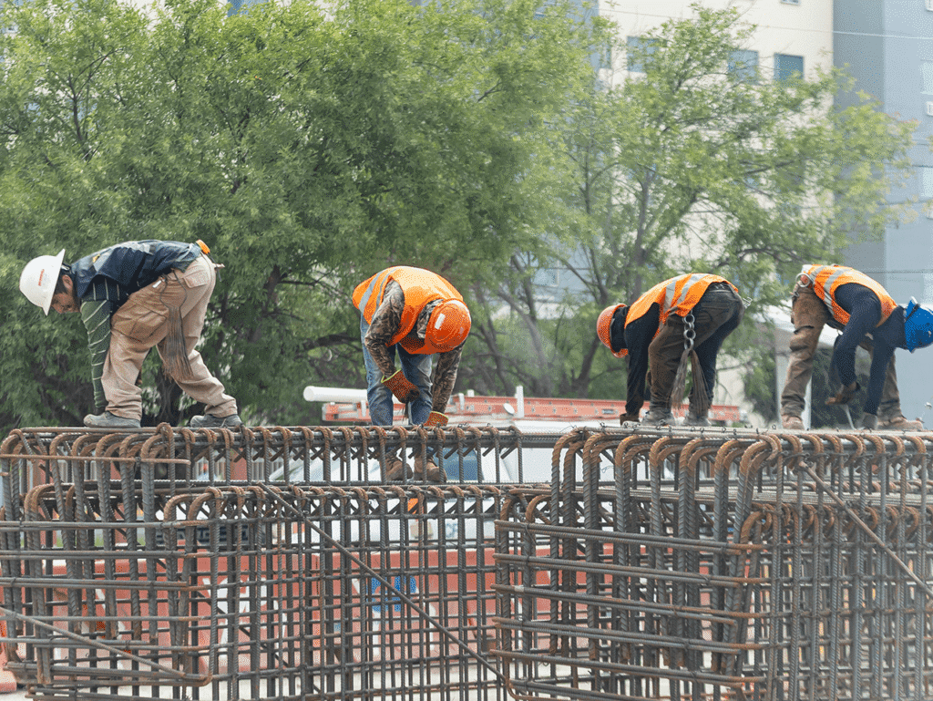 Obra de la Línea 6 del Metro acelera para liberar vialidades en Apodaca
