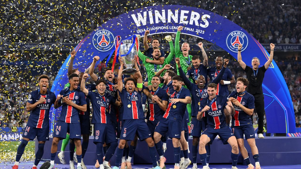 El Paris Saint-Germain conquistó la primera Champions League de su historia al golear 5-0 al Inter de Milán