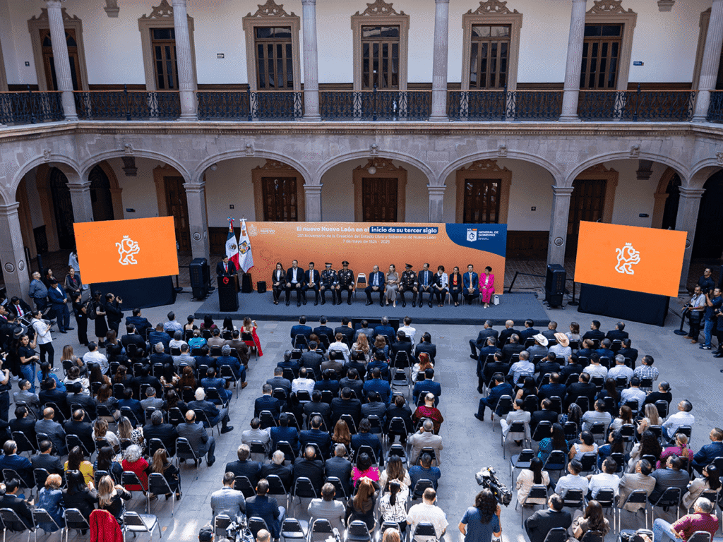 En su 201 aniversario, Samuel García afirma que el futuro de México se escribe en Nuevo León