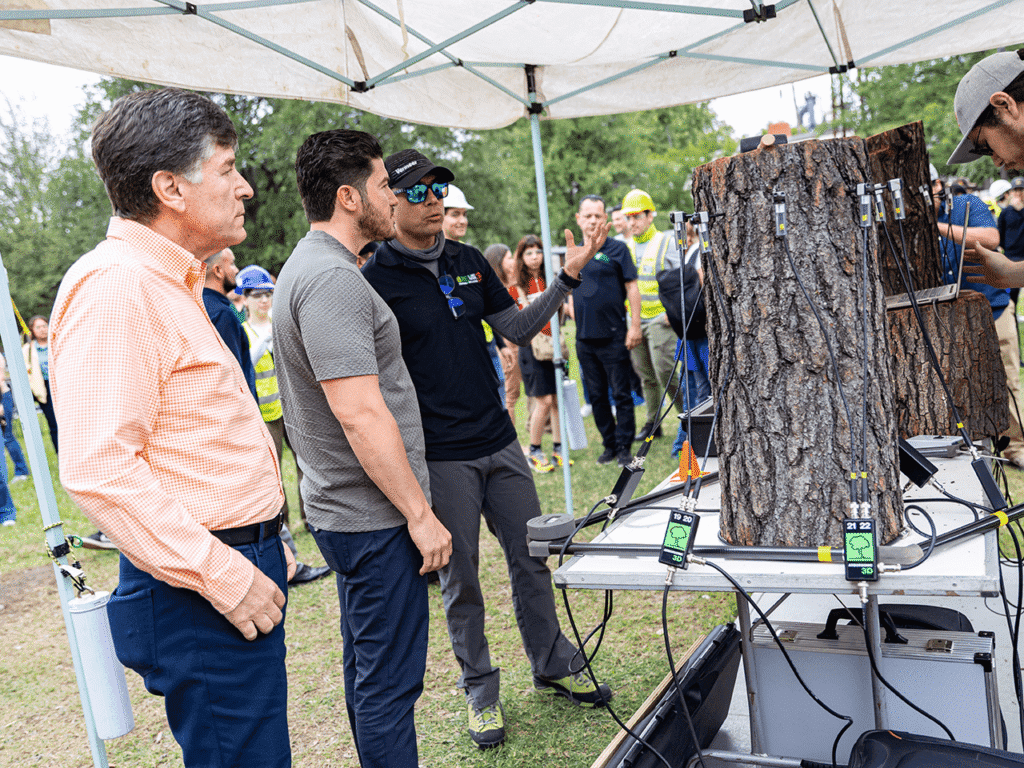 Samuel García anunció que Nuevo León ya suma 650 mil árboles plantados en tres años