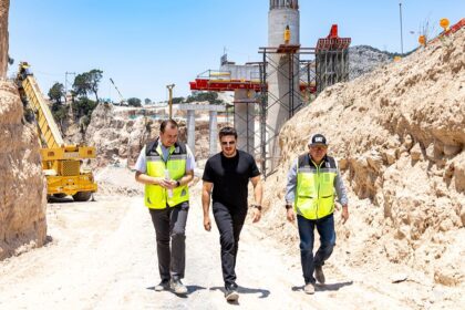 Carretera Interserrana: tramo clave hacia la 57 avanza al 86%