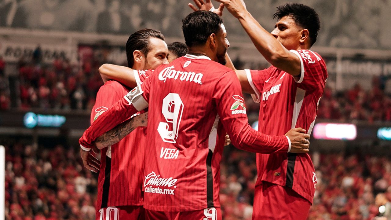 Toluca golea 3-0 a Tigres y vuelve a una Final tras tres años
