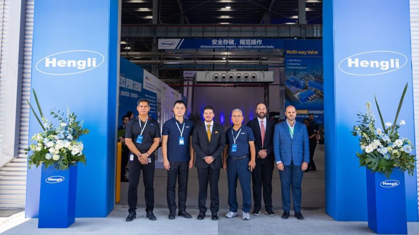 Inaugura Samuel García primera planta de Hengli de México en NL