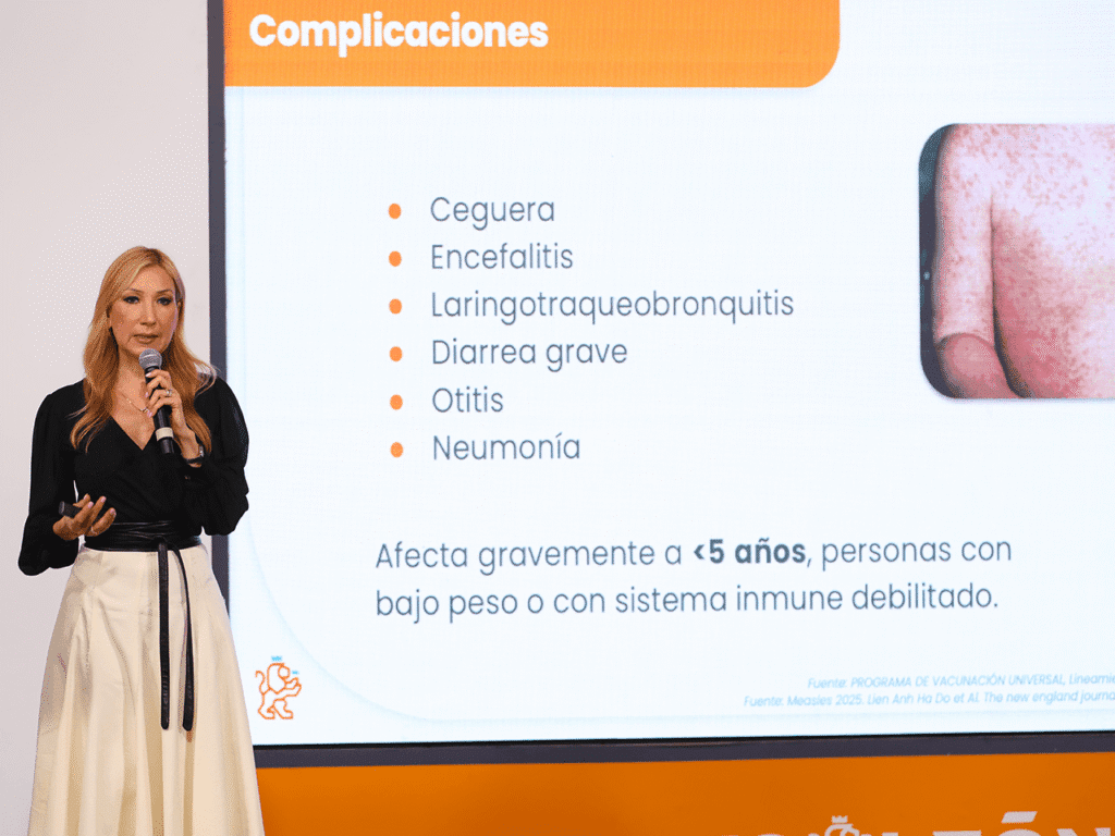 Cobertura de vacunación mantiene a NL con riesgo bajo ante sarampión