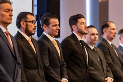 Reconocen a Samuel García por su impulso a la justicia en Nuevo León