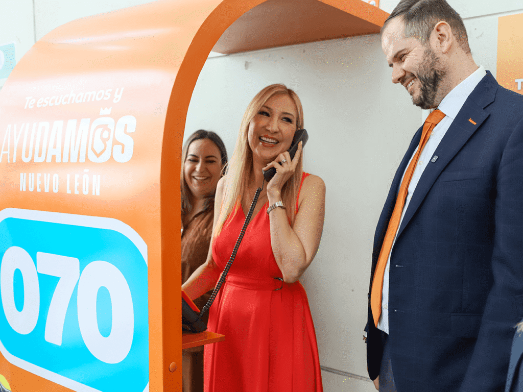 Instala Participación Ciudadana primera cabina del 070 en Hospital Materno Infantil