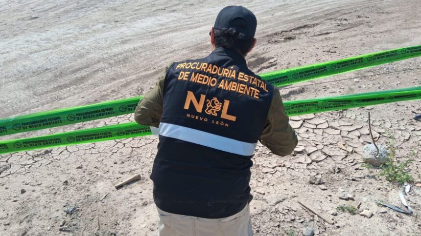 Impone Procuraduría Estatal de Medio Ambiente suspensión a escombrera ilegal en Pesquería