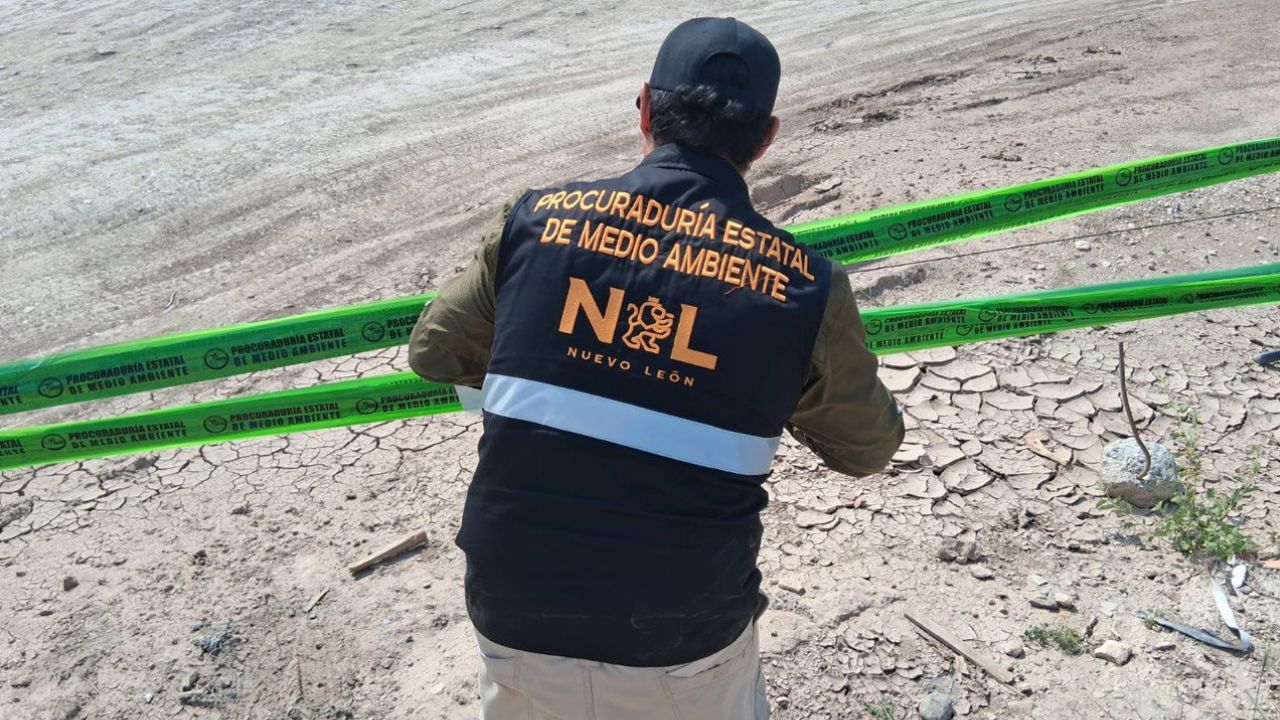 Impone Procuraduría Estatal de Medio Ambiente suspensión a escombrera ilegal en Pesquería