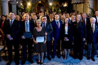 Resalta Gobernador labor de la UANL en preparación de nuevos abogados