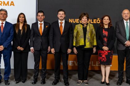 Samuel García renueva su gabinete para impulsar su segundo tramo de gobierno