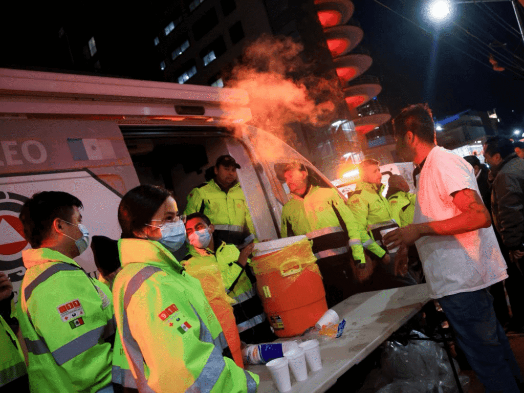 Protección Civil NL y DIF Nuevo León, implementan "Operativo Carrusel" en hospitales