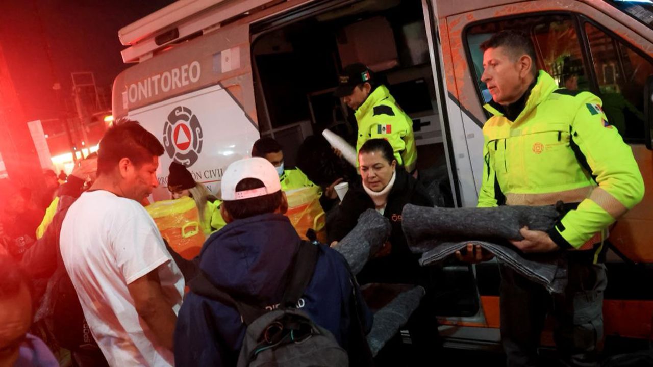 Protección Civil NL y DIF Nuevo León, implementan "Operativo Carrusel" en hospitales