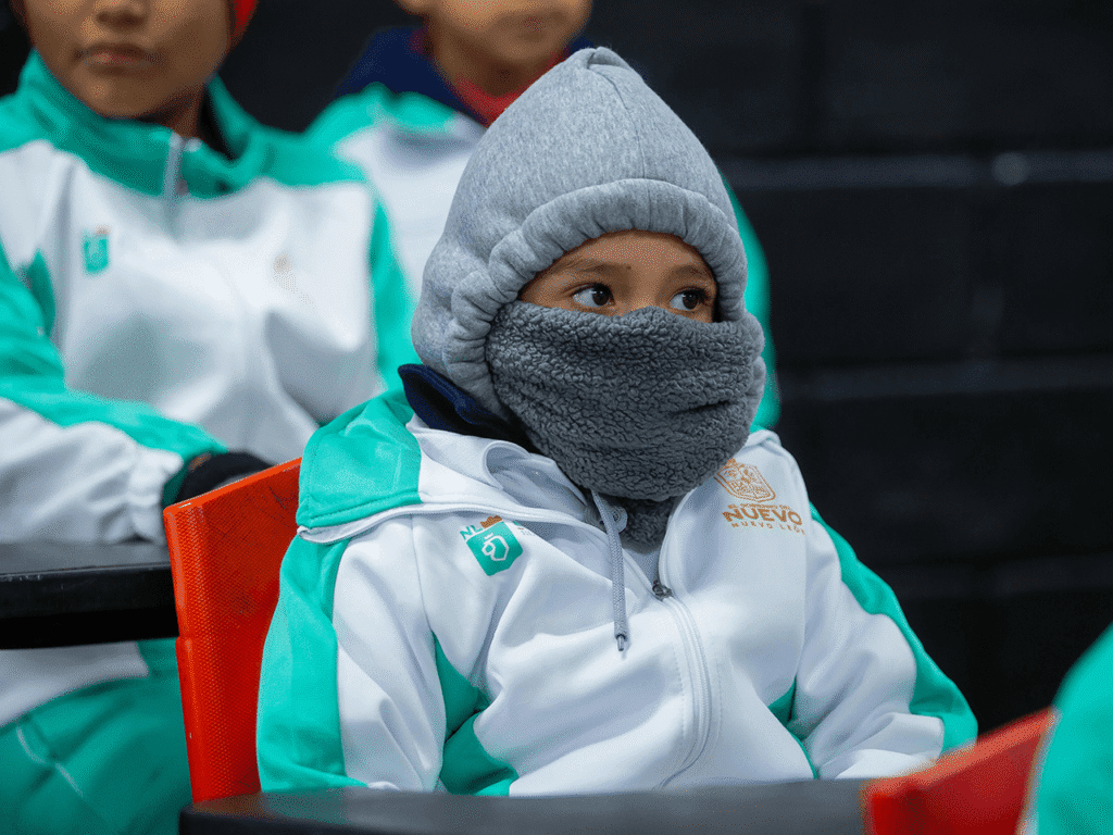 Las clases no se suspenden ante la llegada del Frente Frío No. 27