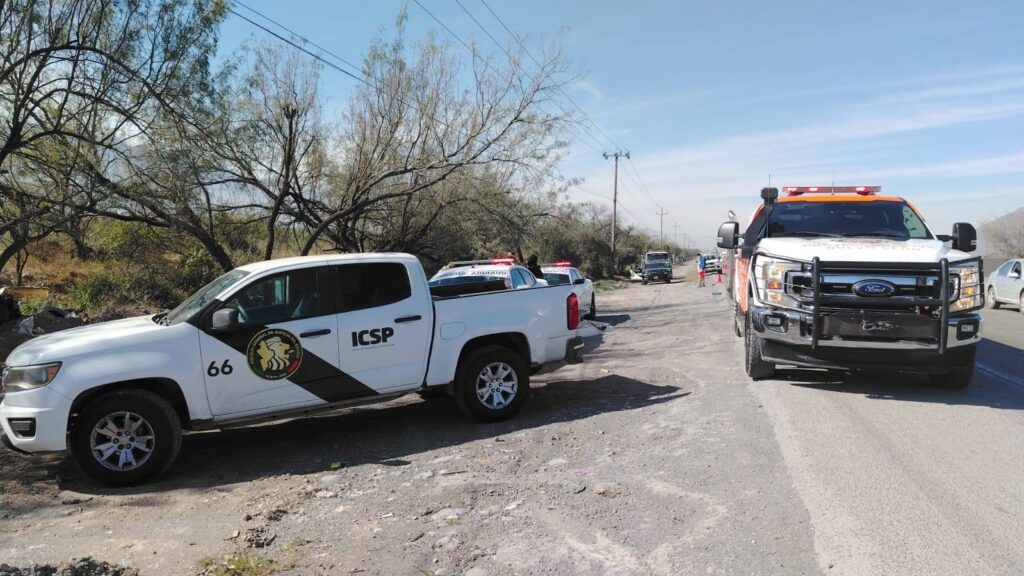 Hombre pierde la vida en accidente vial en Escobedo