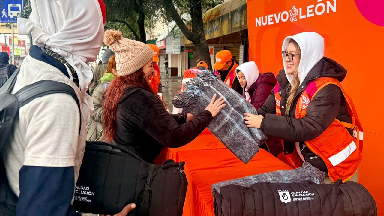 Implementa Secretaría de Igualdad e Inclusión Operativo Invernal en el Centro de Monterrey