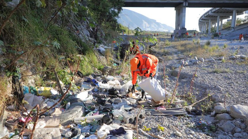 Inicia Participación Ciudadana 2026 con limpieza del Río Santa Catarina