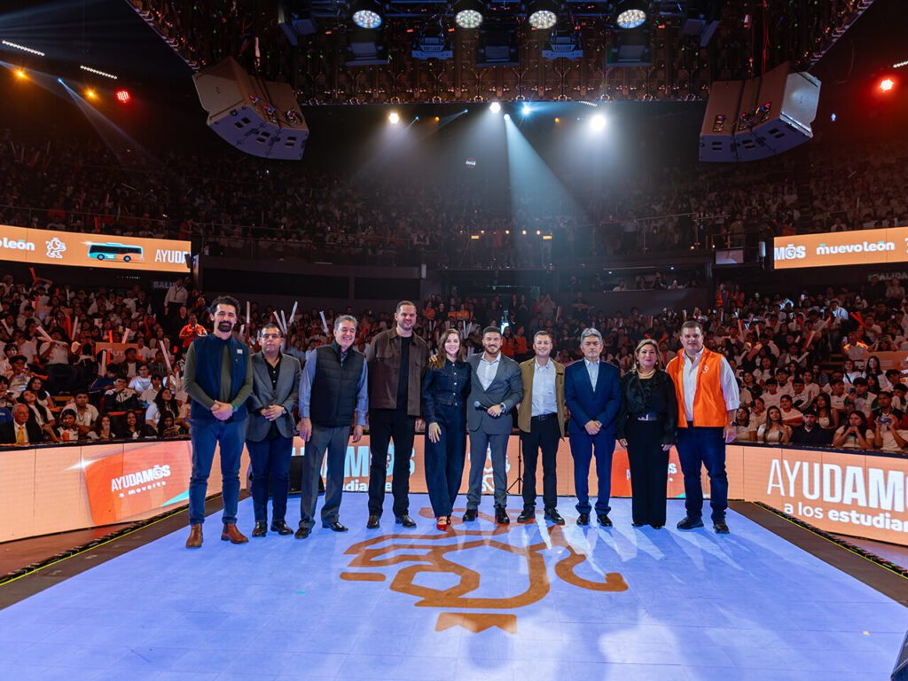 Anuncia Samuel García tarifa preferencial de 10 pesos para estudiantes en Nuevo León