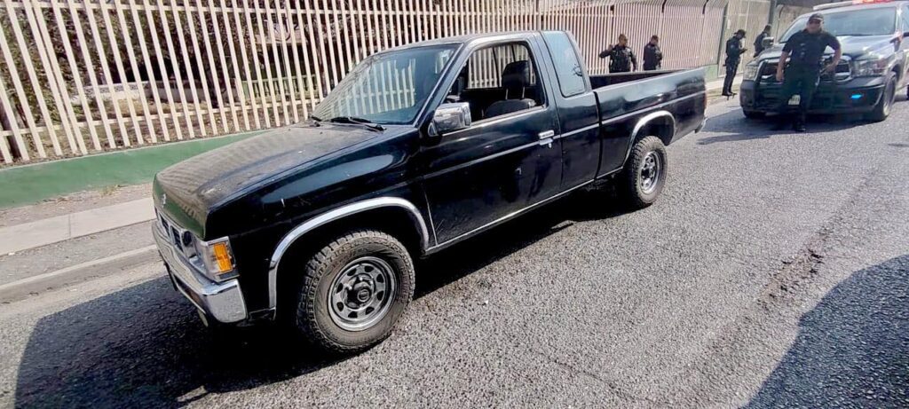 Cámaras C4 de Guadalupe detecta camioneta con reporte de robo