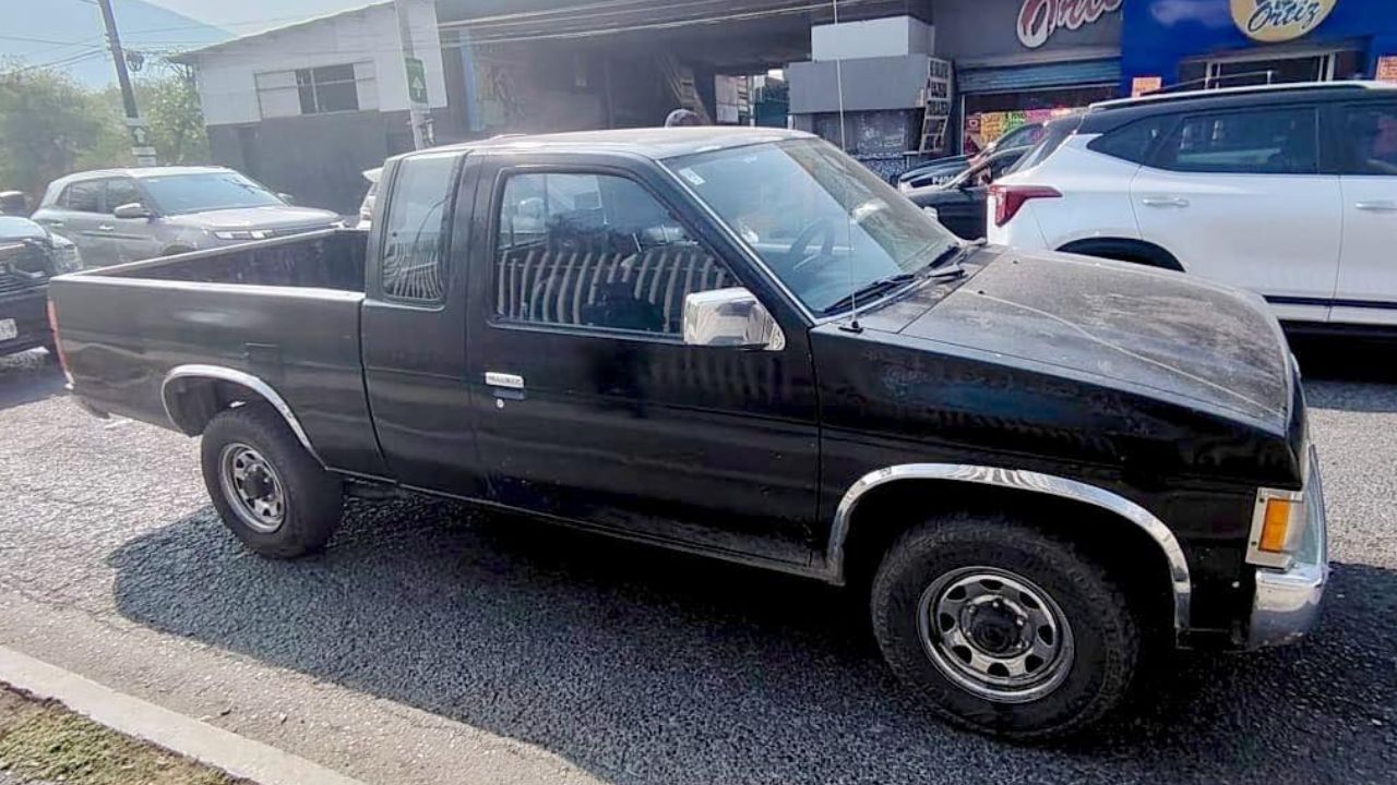 Cámaras C4 de Guadalupe detecta camioneta con reporte de robo