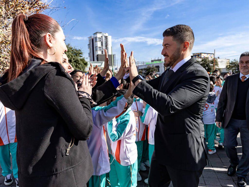 Respetar y cumplir la Constitución, es trabajar por NL para ser primer lugar en todo.- Samuel García