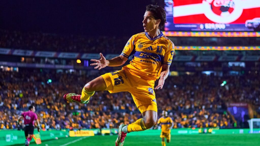 Diego Lainez Leyva renueva con Tigres hasta 2029