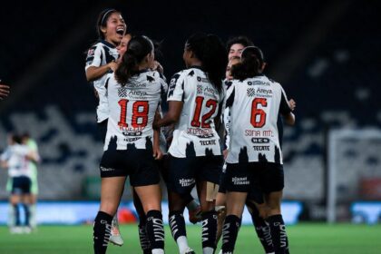 Rayadas gana 2-0 a Toluca y mantiene invicto y liderato