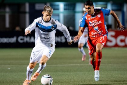 Rayados rescata empate agónico ante Xelajú en Guatemala