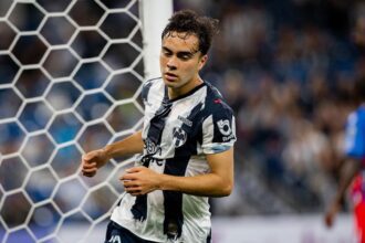 Rayados vence 2-0 a Xelajú y avanza a Octavos de la Concachampions