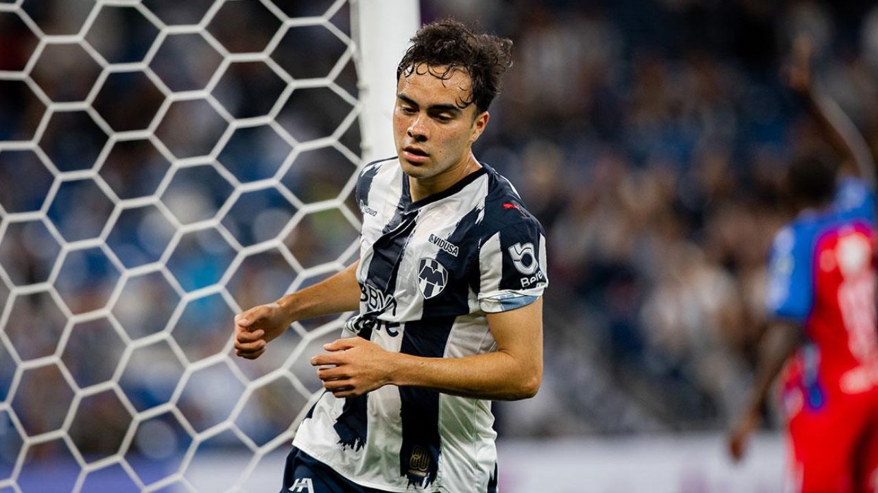 Rayados vence 2-0 a Xelajú y avanza a Octavos de la Concachampions