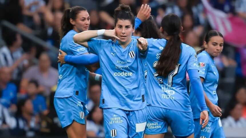 Rayadas golean 6-0 Atlético de San Luis y siguen invictas