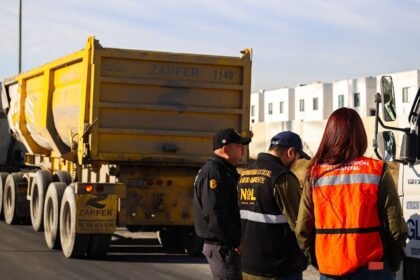 Refuerzan operativos ambientales contra transporte de carga en NL