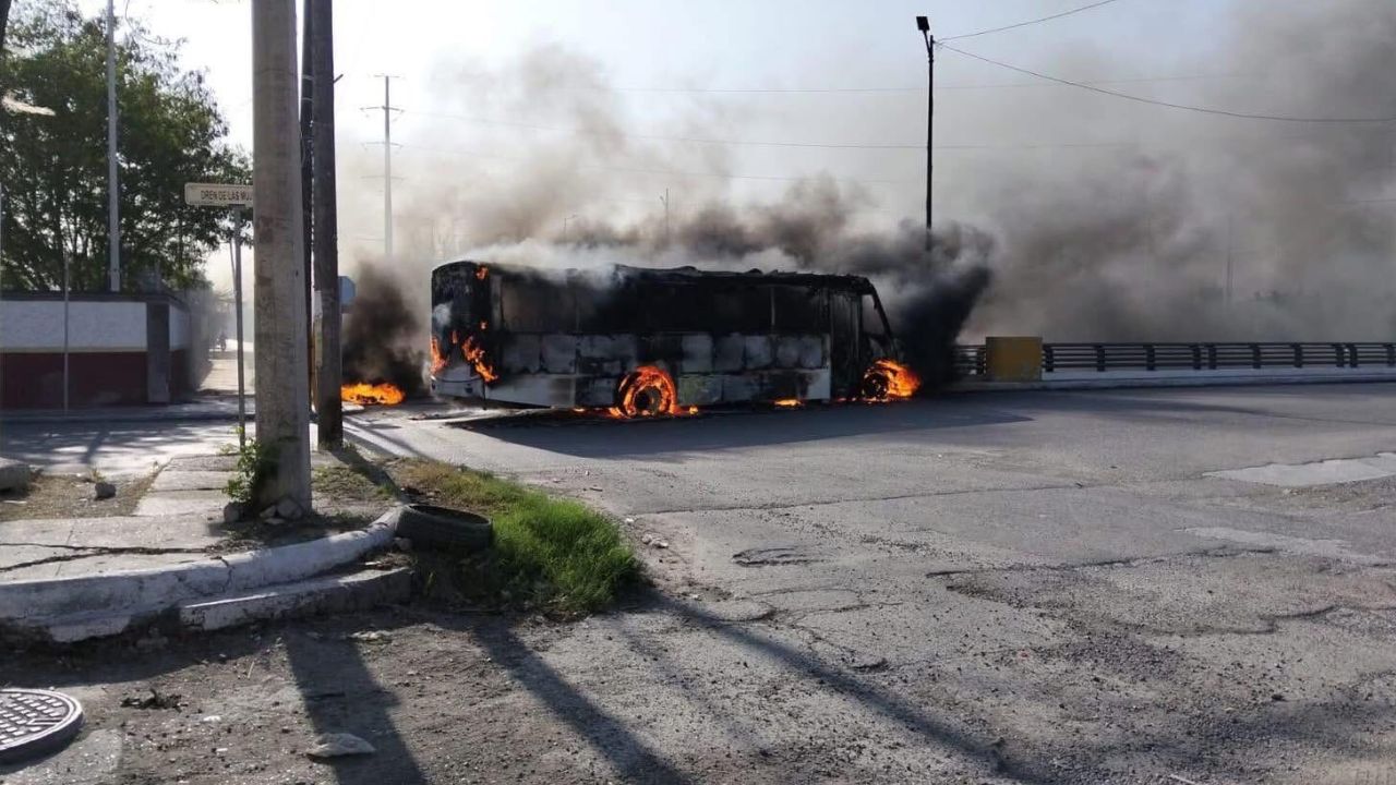 Reynosa amanece con bloqueos carreteros y operativo